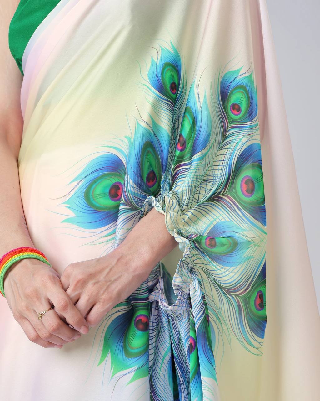 Women's Modern Dual-Tone Peach & Off-White Satin Silk Kaftan Saree with Digital Print Neck Design - Image 7